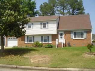 114 Conjurers Dr, Colonial Heights, VA 23834