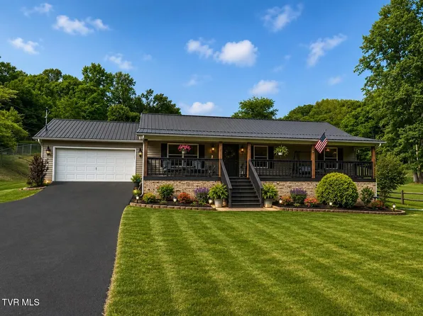 727 Fleetwood Ave, Church Hill, TN 37642