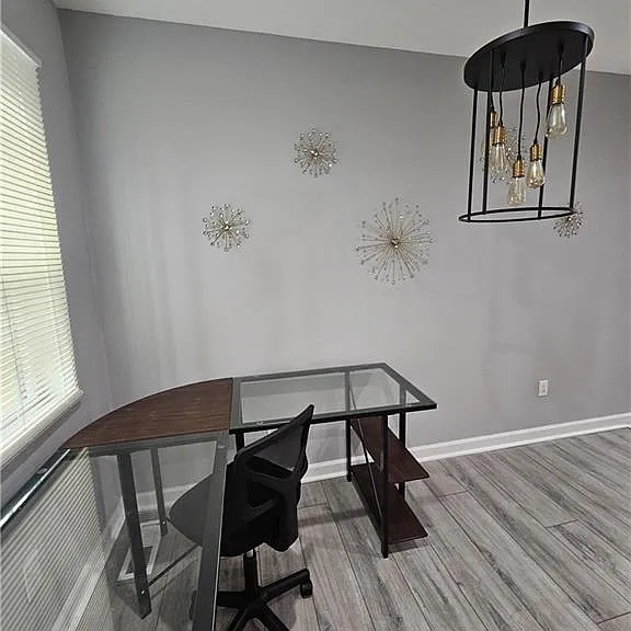 2138 Donald Lee Hollowell Pkwy NW — Photo 7