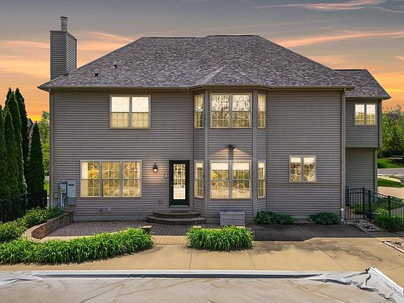 5th image of 1402 Woodberry Dr