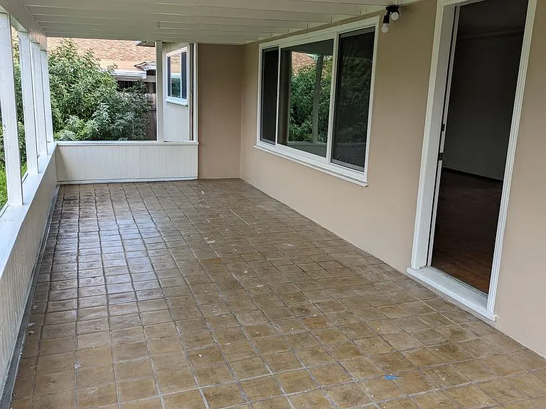 6776 Hibiscus Dr — Photo 21