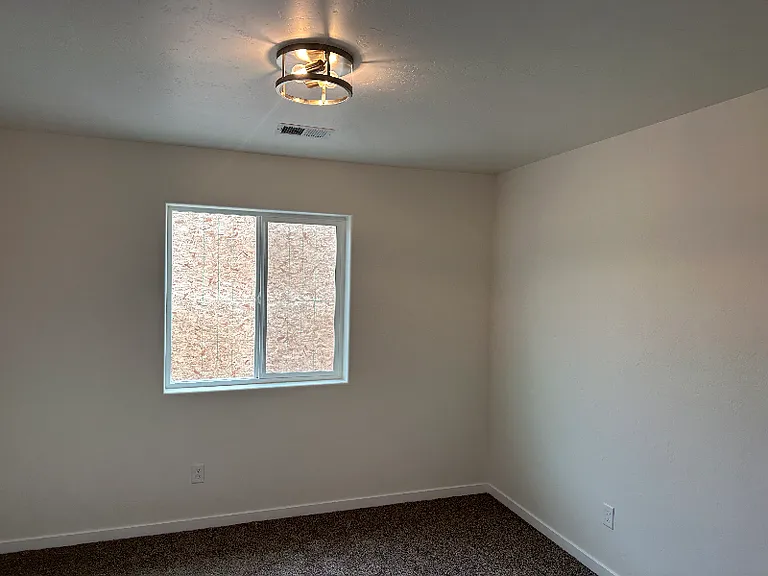 2885 Presley Ave — Photo 5