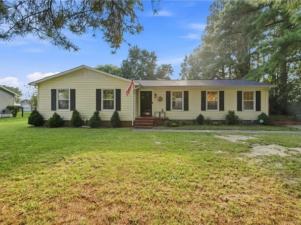 1610 Colonial Ave, Smithfield, VA 23430