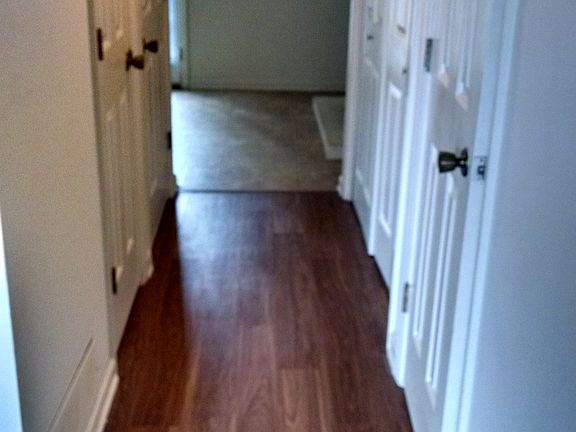 5th image of 9020 Countryside Ln APT A