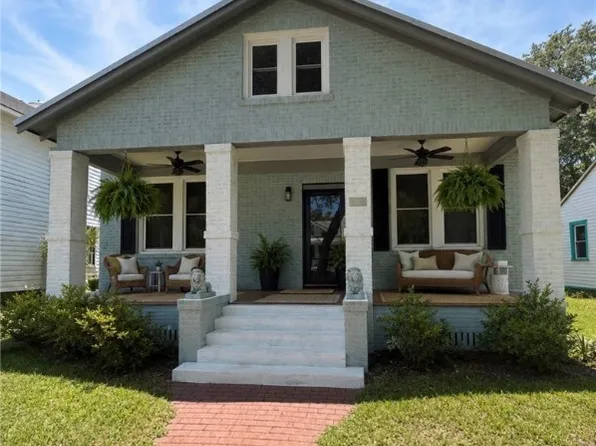 1129 E Duffy Street, Savannah, GA 31404