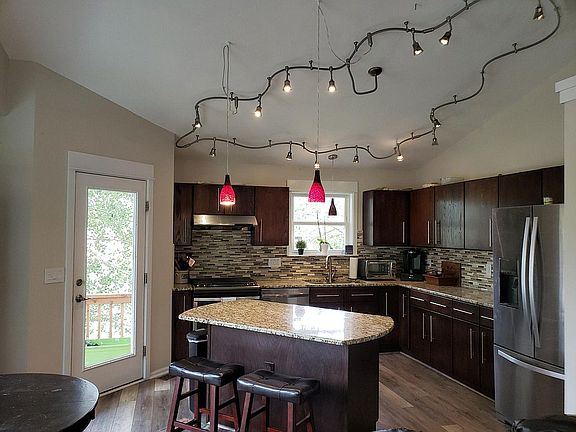 Upgraded Kitchen