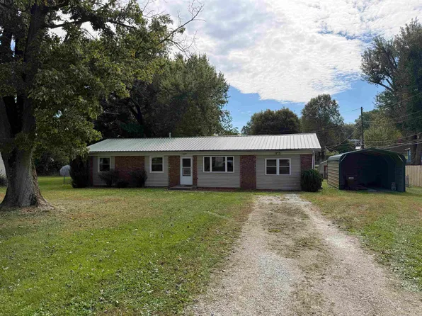 3537 W Galaxy Dr, Connersville, IN 47331
