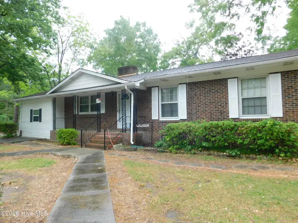 1003 Raleigh Street, Laurinburg, NC 28352