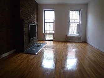 Rented by DSA Realty Midtown West