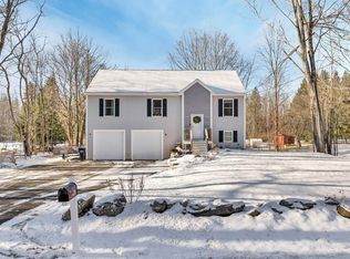 107 Lamprey Rd, Belmont, NH 03220