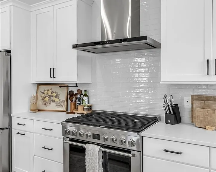 240 Lakefront Blvd — Photo 14