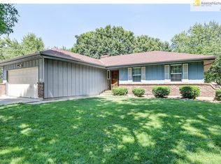 711 NE Balboa Ave, Lees Summit, MO 64086