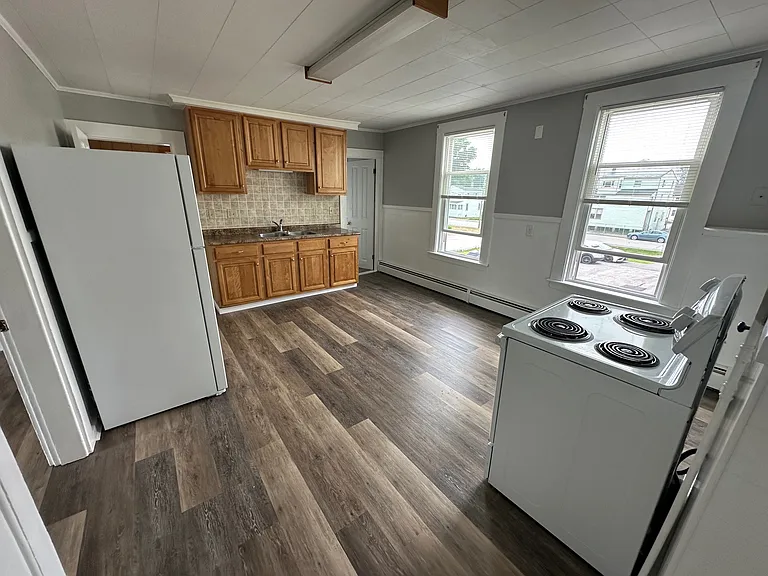 4 Harrison Ave #201 — Photo 2
