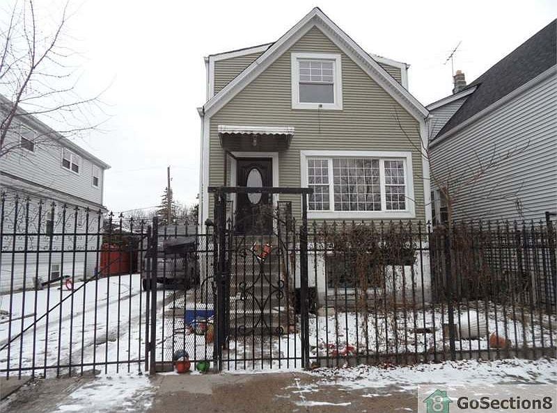1st image of 2336 N Marmora Ave Unit 2