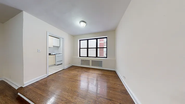 Rented by Bond New York | media 15