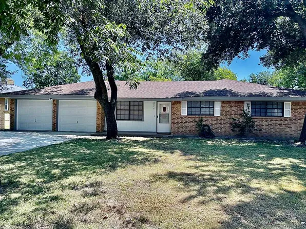 2115 N 9th St, Temple, TX 76501