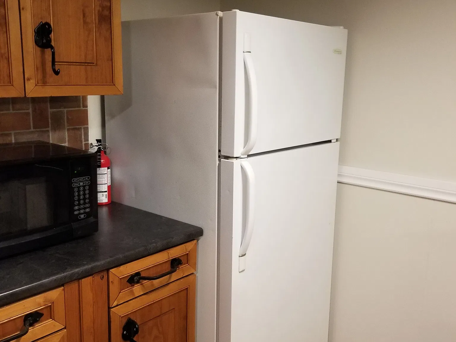 2 bed, $1,800 — Photo 3