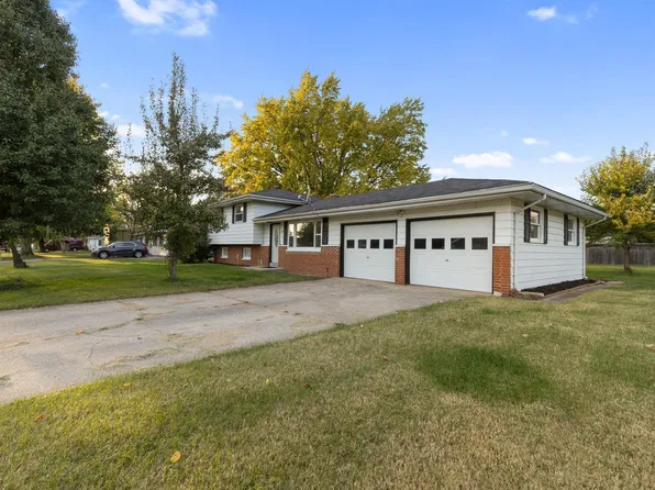 1004 Markle Ave, Elkhart, IN 46517