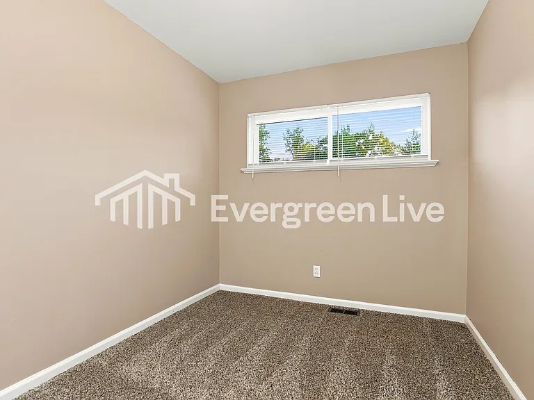 11540 Fitchburg Ln — Photo 8