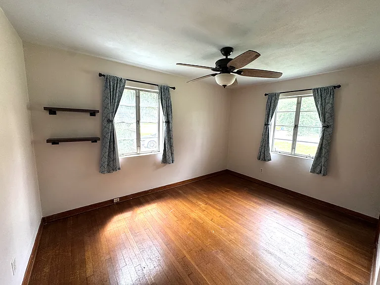 4109 Sudbury Ave — Photo 17