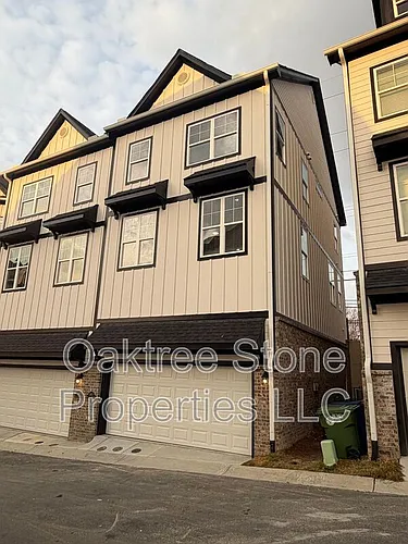 1973 Hollywood Rd NW #NW Photo 1