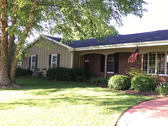 2nd image of 6610 Park Crest Ct