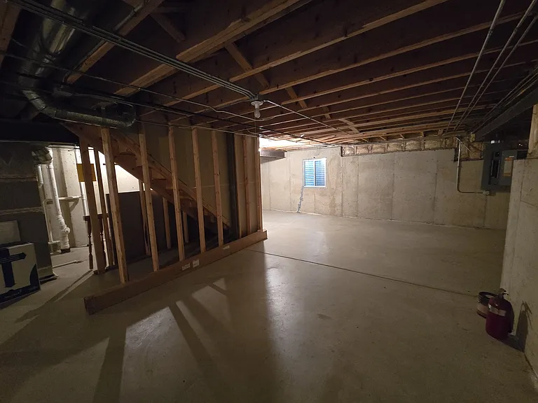 2286 Brookside Ln — Photo 33