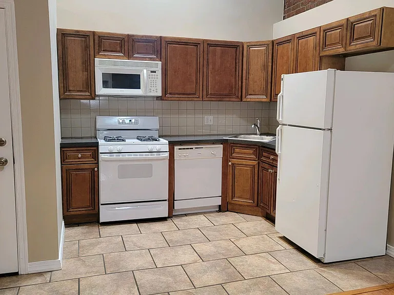 1214 Annin St #3 — Photo 8