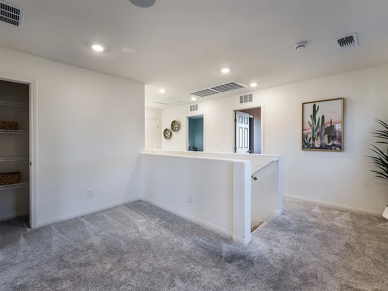 4327 W Gary Ave — Photo 17
