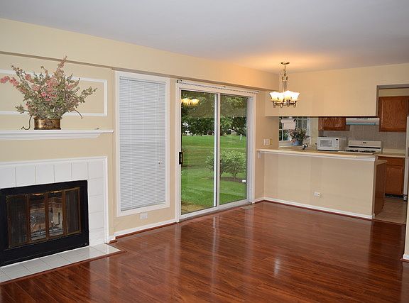 2nd image of 1460 W Sapphire Dr