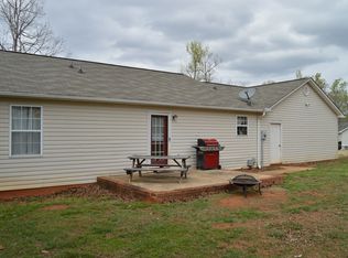 65 Lee St, Lyman, SC 29365