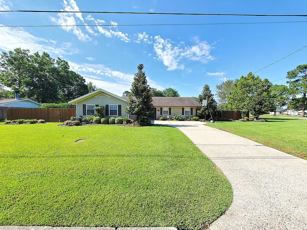 353 Morningside Dr D, Lake Charles, LA 70605 Zillow