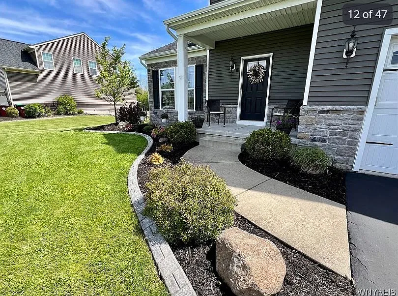 11 Airmont Dr — Photo 4