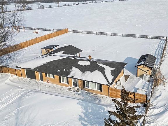 2nd image of 214 Binbrook Rd