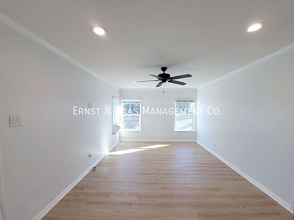 4th image of 4217 1/2 N Bellflower Blvd