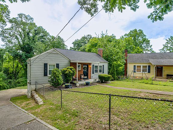 4th image of 142 Alden Ave