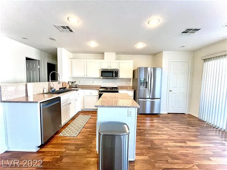 3410 Antique Rose Dr — Photo 26