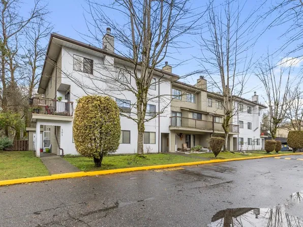 7119 133rd St #205, Surrey, BC V3W 7Z6