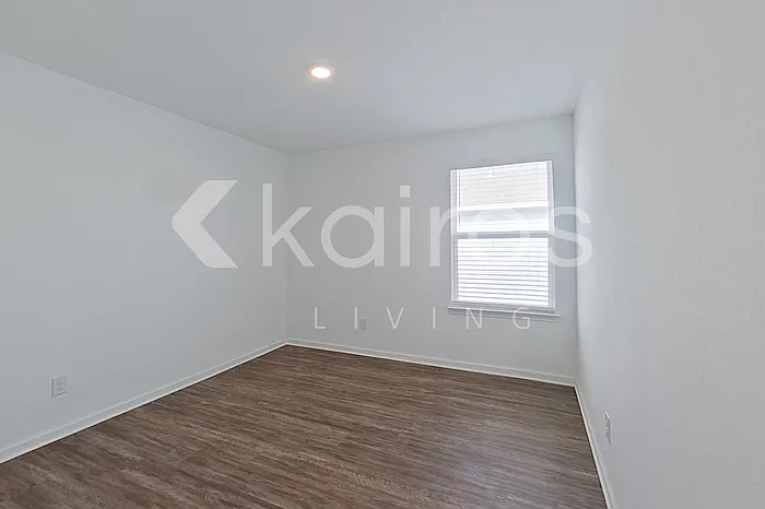 946 Shady Brk — Photo 13