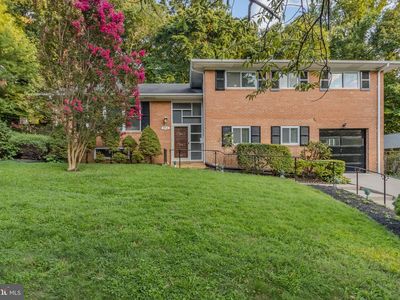 5712 Tanglewood Dr, Bethesda, MD, 20817