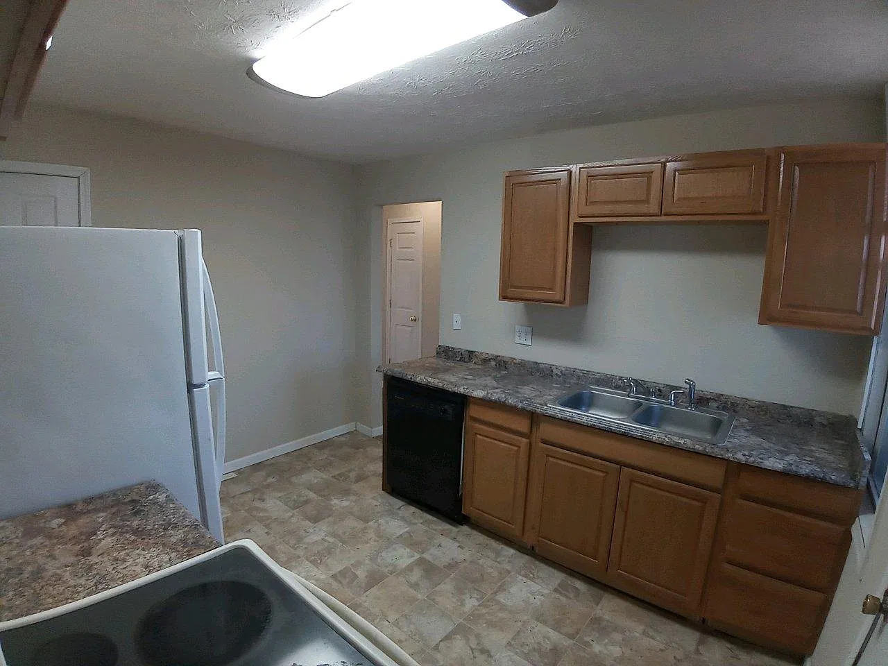 1 bed, 350 sqft, $675 — Photo 2