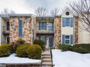 217 Valley Stream Ln, Wayne, PA 19087