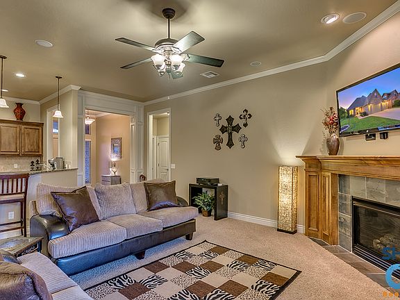 5th image of 16412 Old Oak Dr
