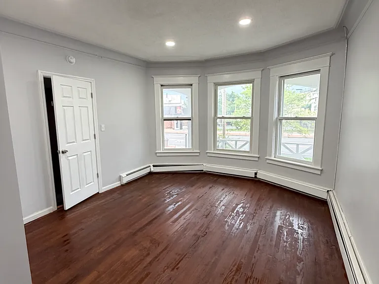 183 Delaware Ave #1 — Photo 3