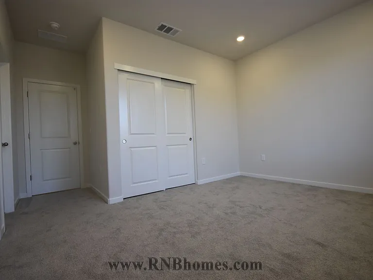 3921 Slurry St — Photo 10