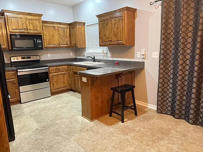 12766 Walker Ave — Photo 19
