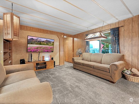 5th image of 1121 Curtis Street #7