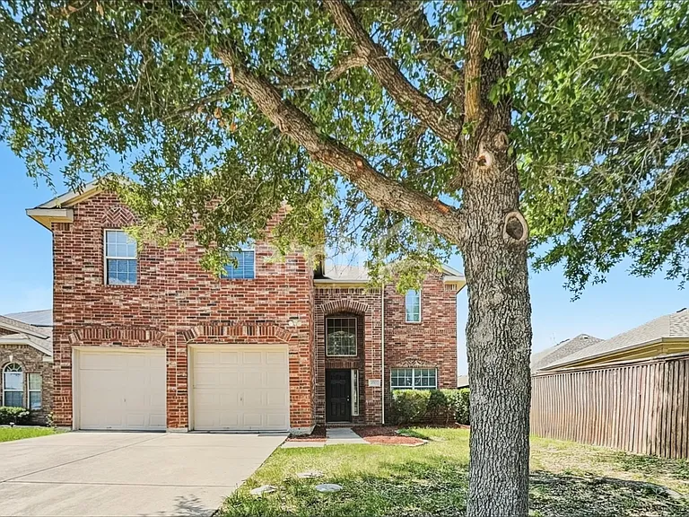 4000 Hidden Meadow Ct — Photo 1