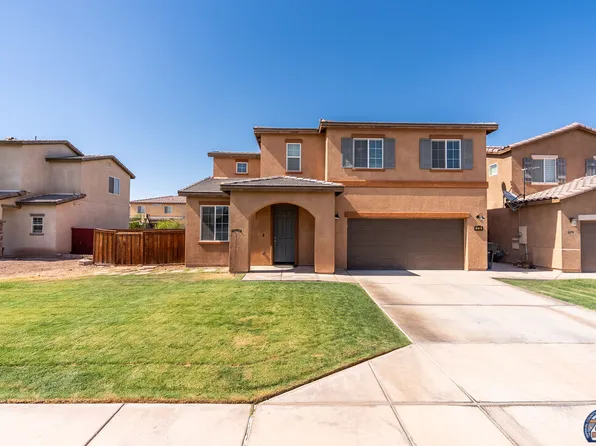 676 Las Dunas St, Imperial, CA 92251