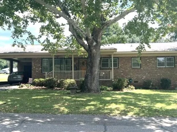 268 Virginia Ave, Barnwell, SC 29812